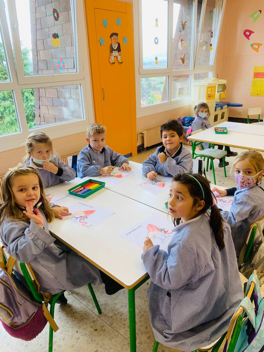 Los alumnos de la clase de 5 años.