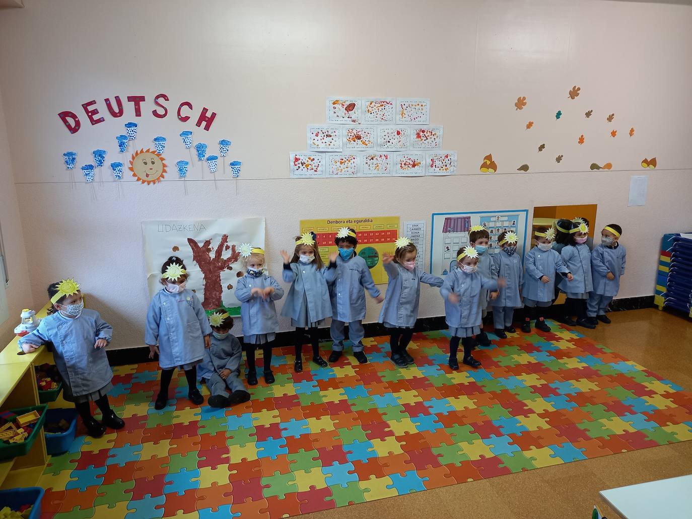 Los alumnos de la clase de 3 años.