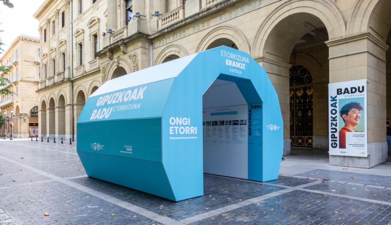 Carpa que será instalada hoy y que busca recoger las opiniones de los urretxuarras. 