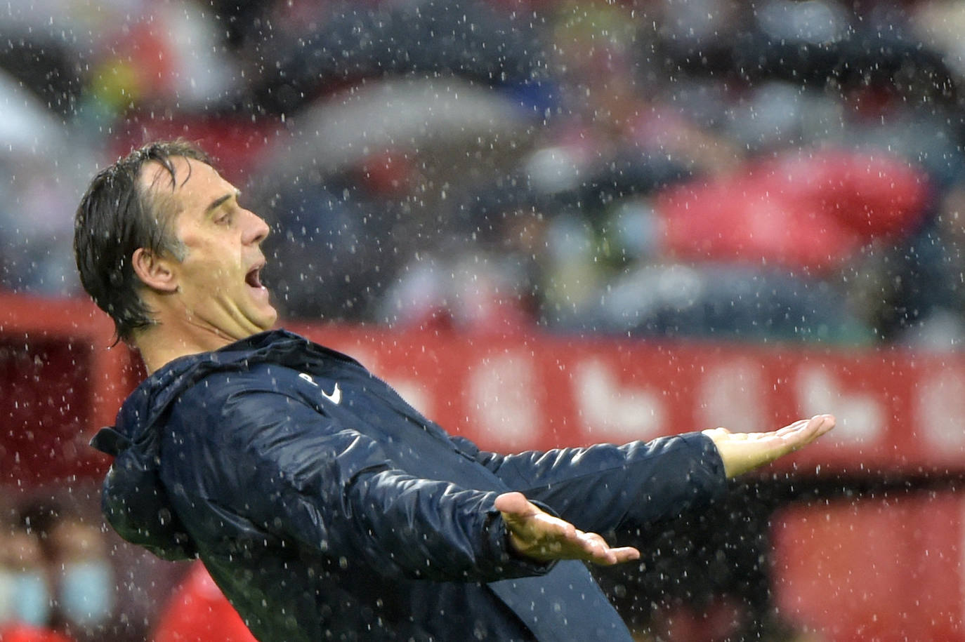 Fotos: Las imágenes del partido entre el Sevilla y la Real Sociedad