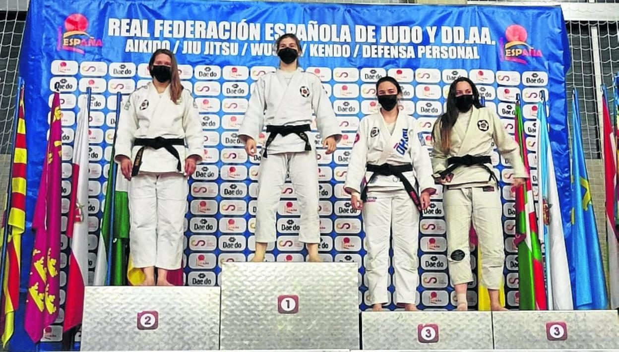 María Clavero, plata en el Campeonato de España. 