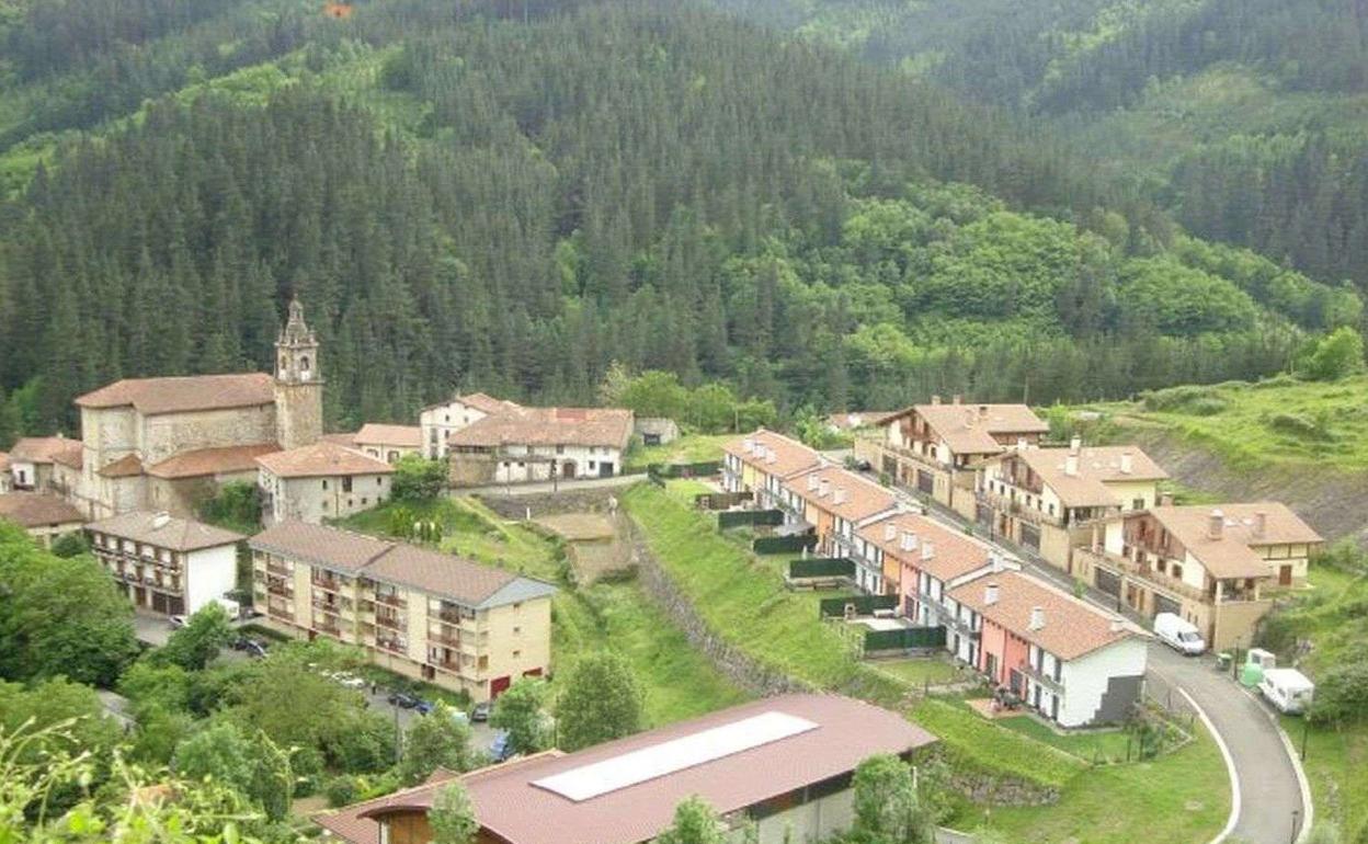 Vista del casco urbano de Angiozar que está integrado además por otros cinco barrios rurales 