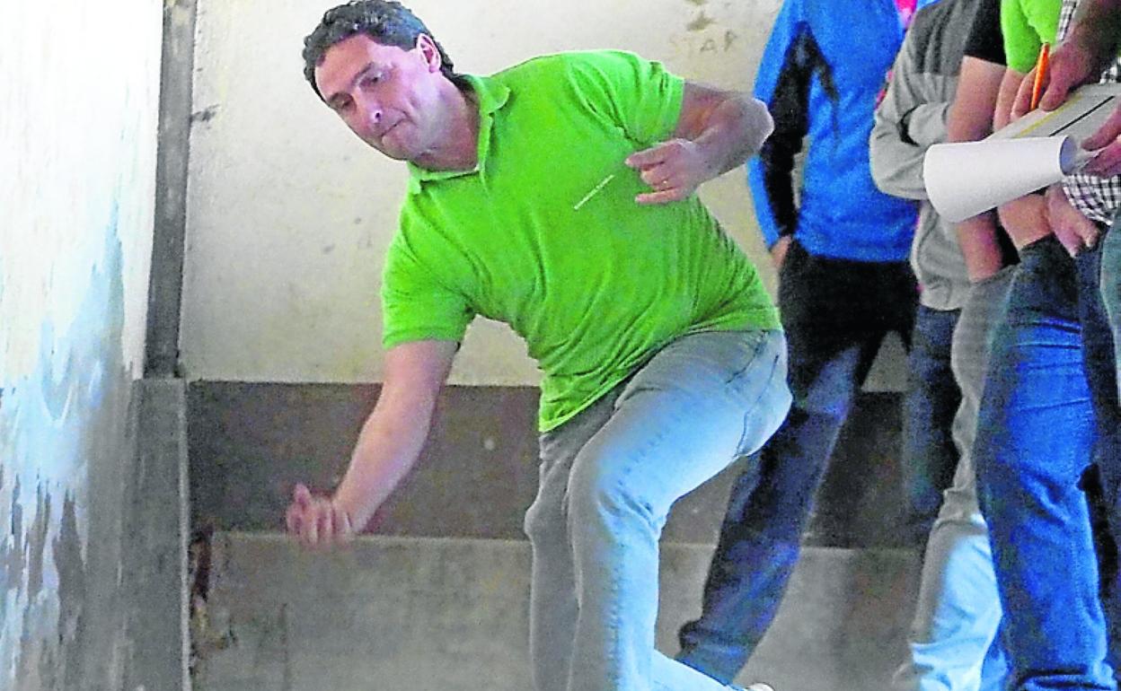 Angel Ibarluzea defenderá la txapela que logró en 2019. 