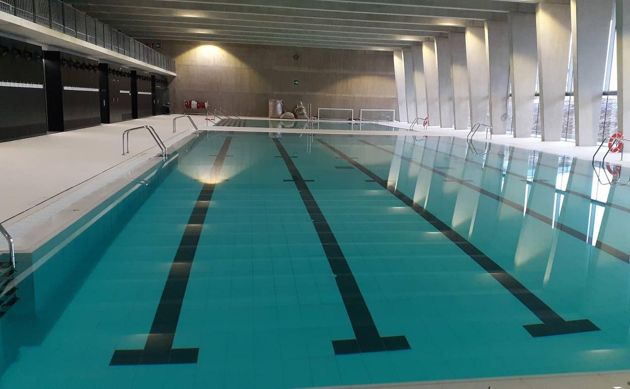 Se ha realizado el llenado de la piscina interior para poner a prueba los sistemas