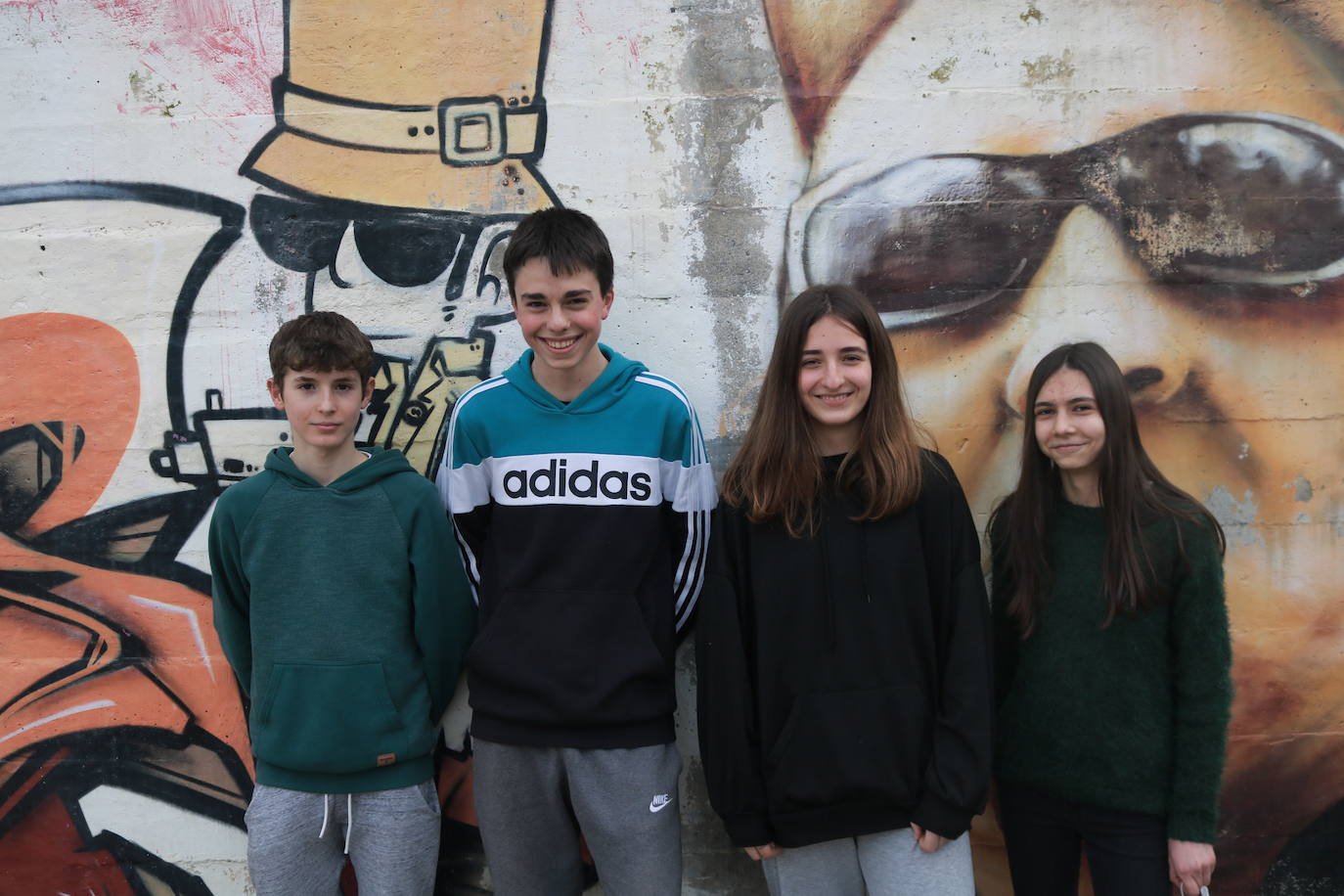 Algunos de los integrantes de 'Oianguren Ahotsak'.