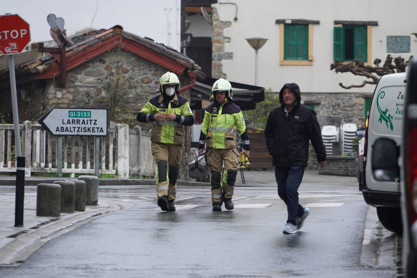 Fotos: Mueren una madre de 25 años y su bebé de 17 meses en Zaldibia por inhalación de gas