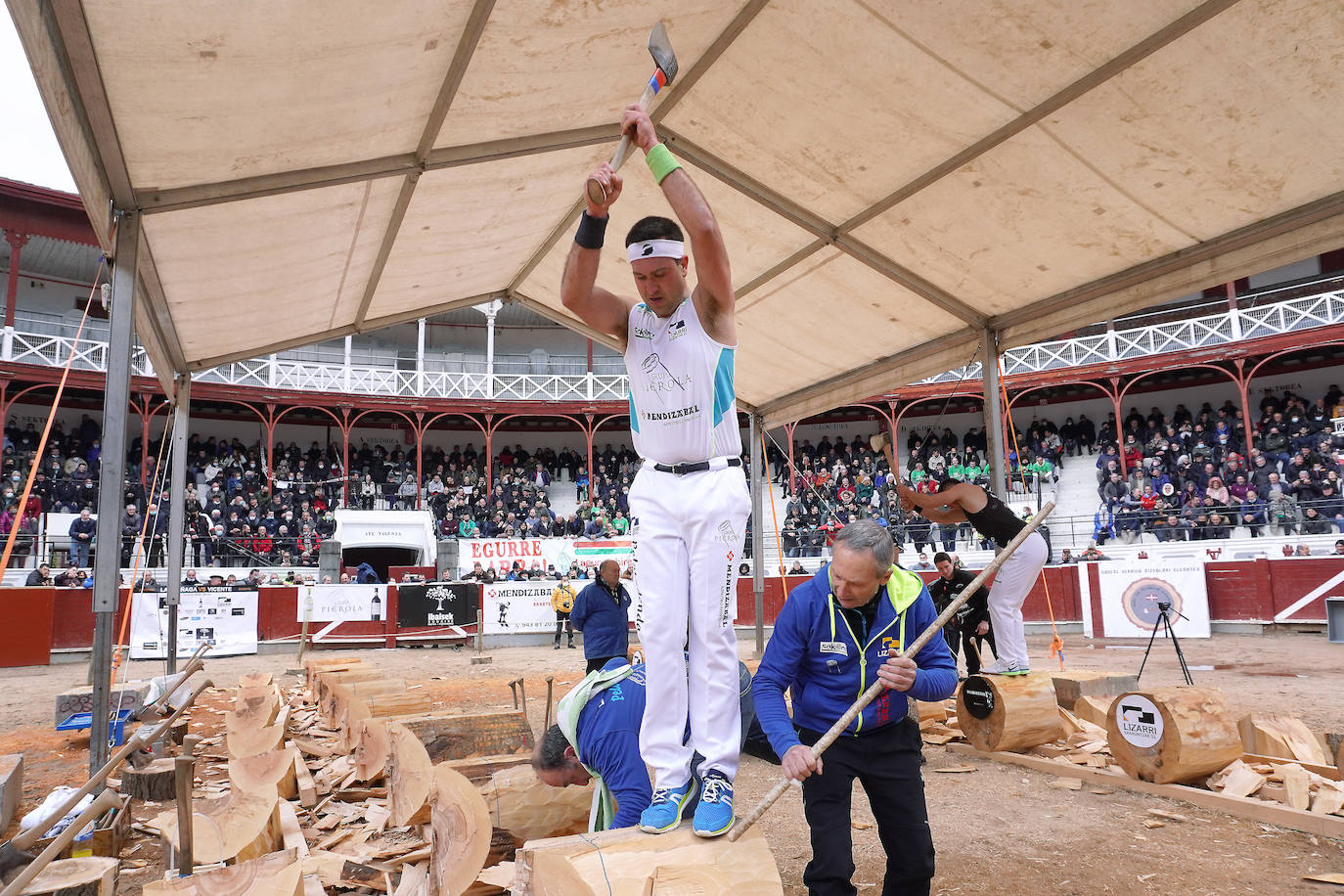 Fotos: Vicente se lleva una apuesta para la historia