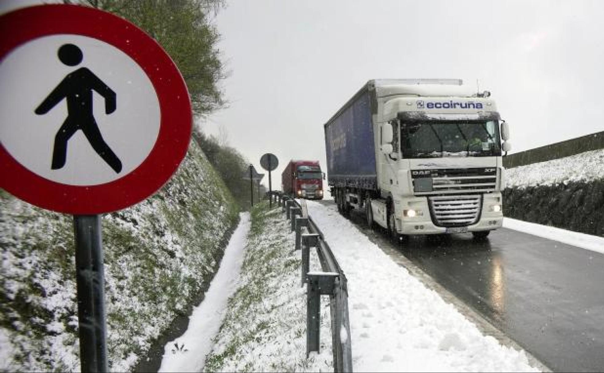 Camiones en Berastegi. 