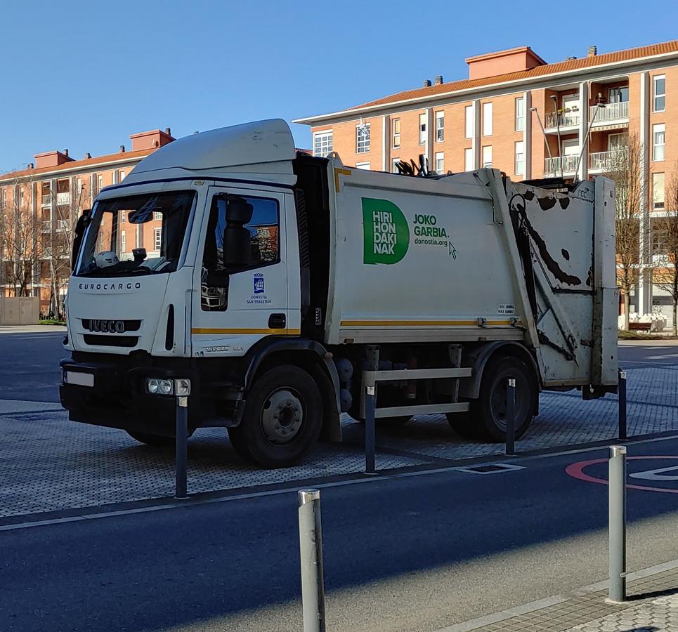 Fotos: Sagastieder ¿peatonal?