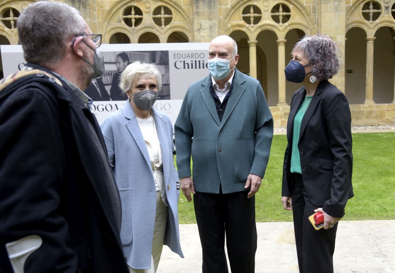 Fotos: Chillida y Oteiza, juntos en San Telmo