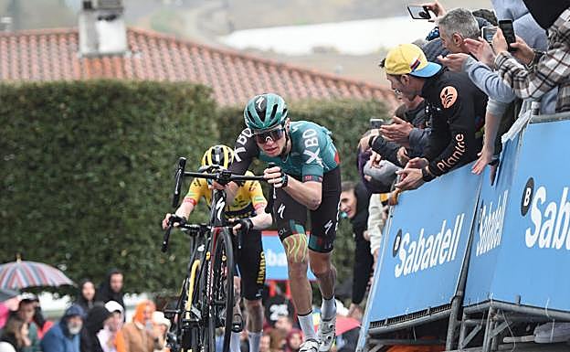 Un artista solo se debe a su arte