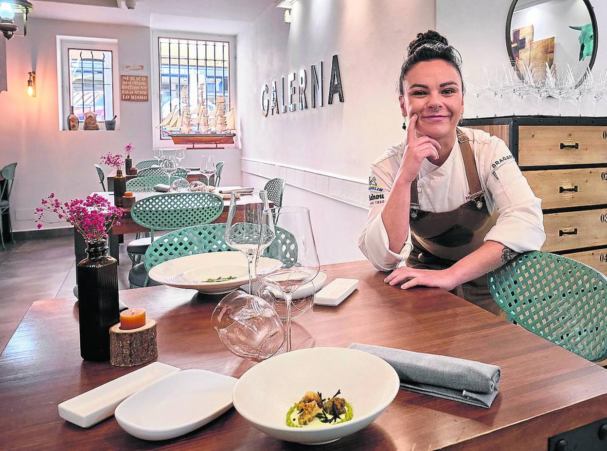 Rebeka Barainka dirige con maestría el restaurante Galerna y cocina con emoción inspirada en su abuela
