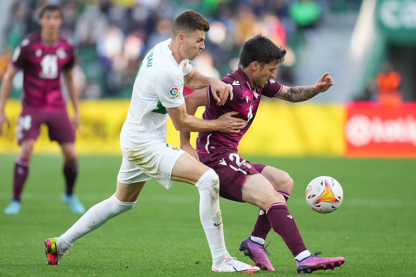 Fotos: Las imágenes del Elche - Real Sociedad