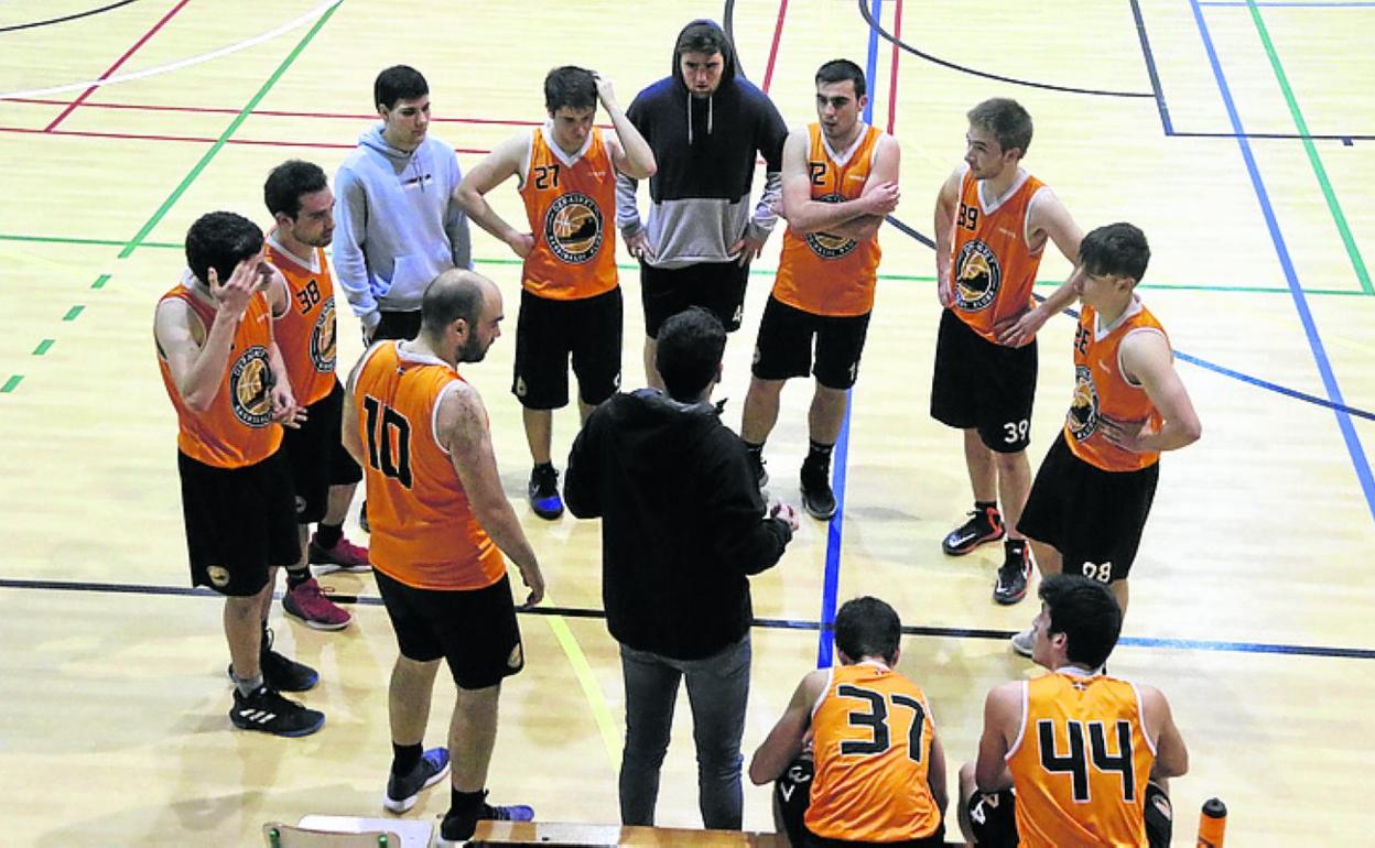 Zalburdi Debasket comienza la fase ganando.