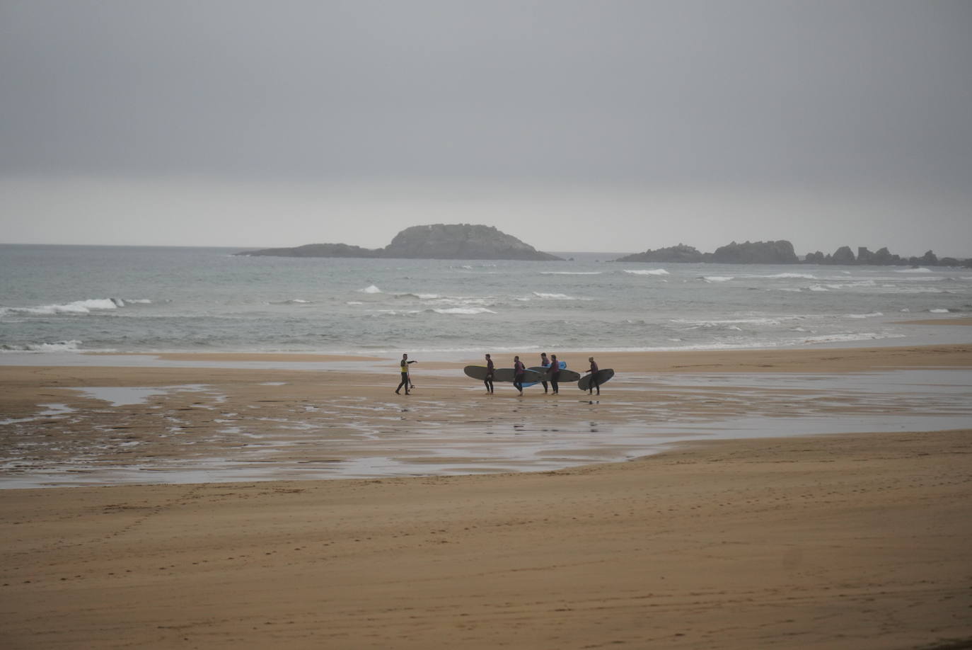 Fotos: Gipuzkoa ya recibe a sus primeros turistas