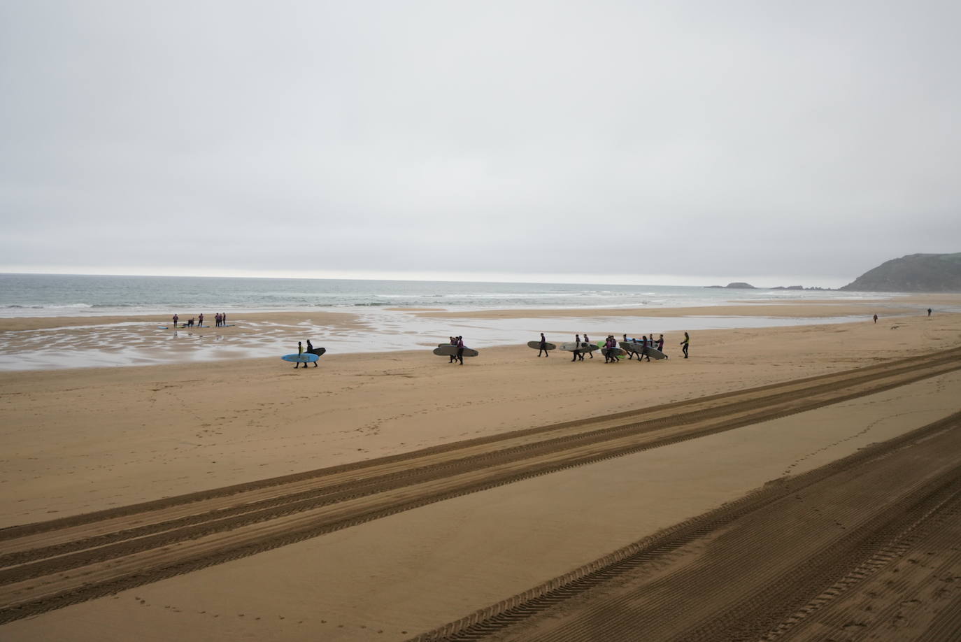 Fotos: Gipuzkoa ya recibe a sus primeros turistas