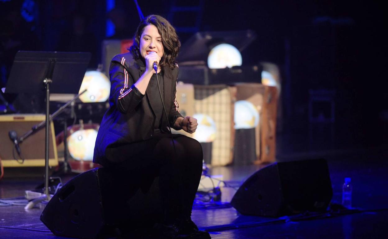 Ines Osinaga | 'Rimmel': Gose bertsio soil eta intimoagoan