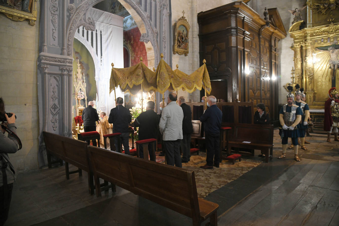 Fotos: Segura revive su tradicional procesión de Jueves Santo