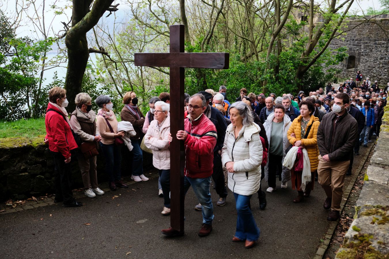Fotos: Vía Crucis al monte Urgull