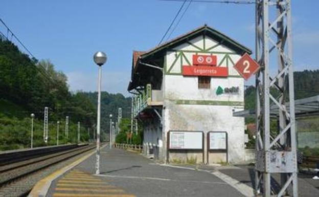 La nueva estación de tren de Legorreta se ubicará frente de la escuela y la zona deportiva