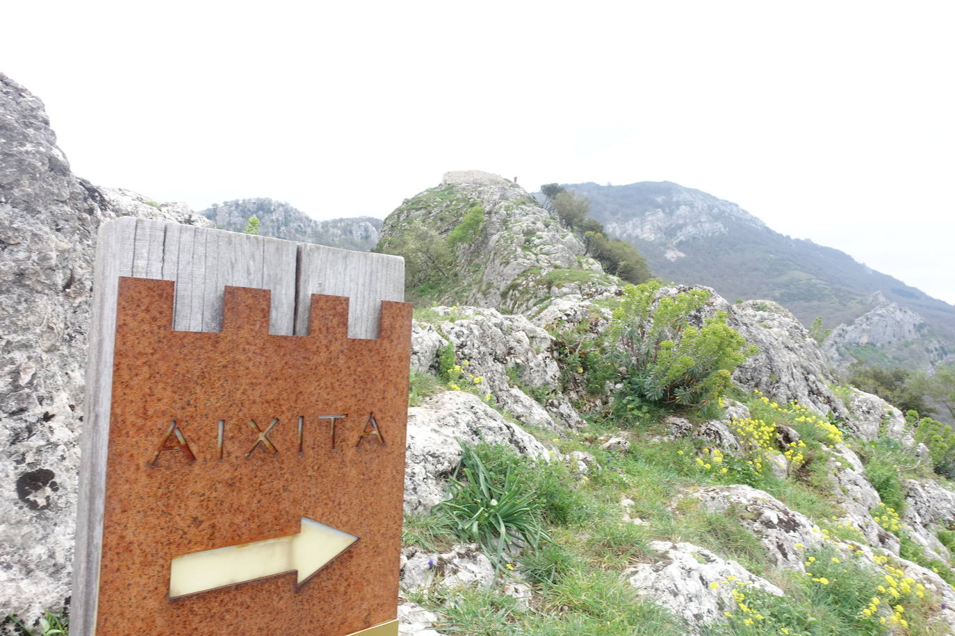 Fotos: Aitxita. La fortaleza de las Dos Hermanas