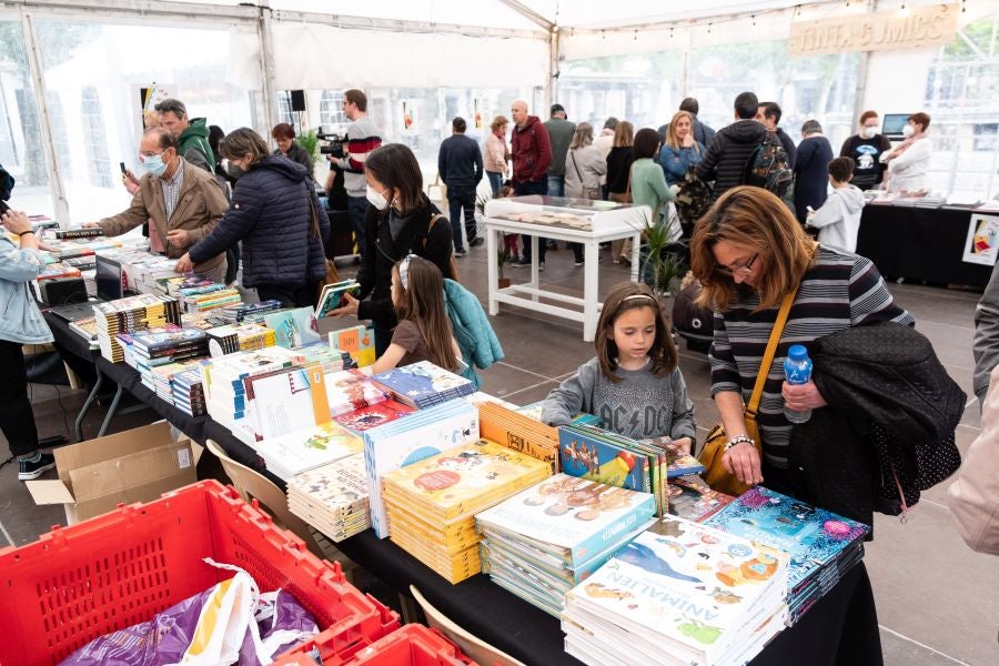 Fotos: Irun celebra el Día del Libro