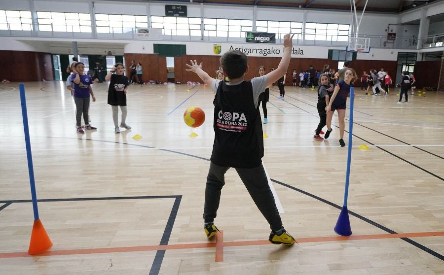 Fotos: El Bera Bera recibe el aliento de Gipuzkoa