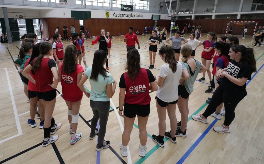 Fotos: El Bera Bera recibe el aliento de Gipuzkoa