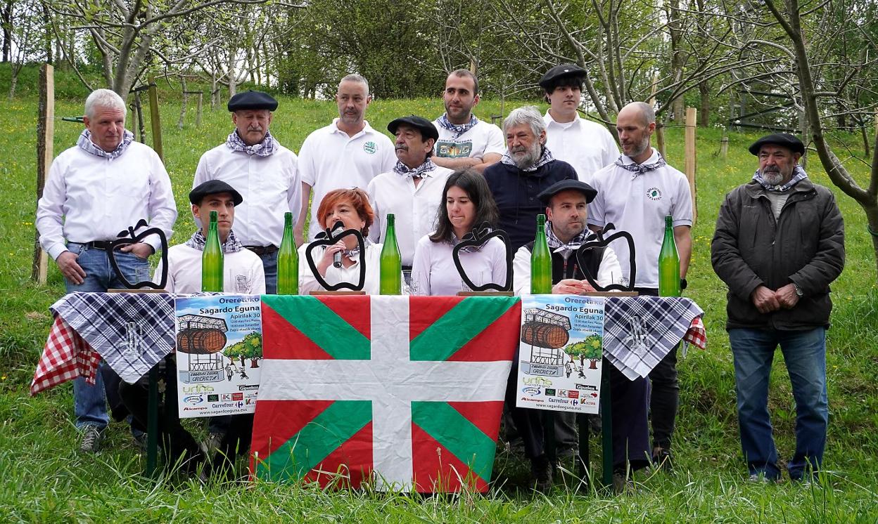 La XXXIV Sagardo Eguna fue presentada en Arramendi. 