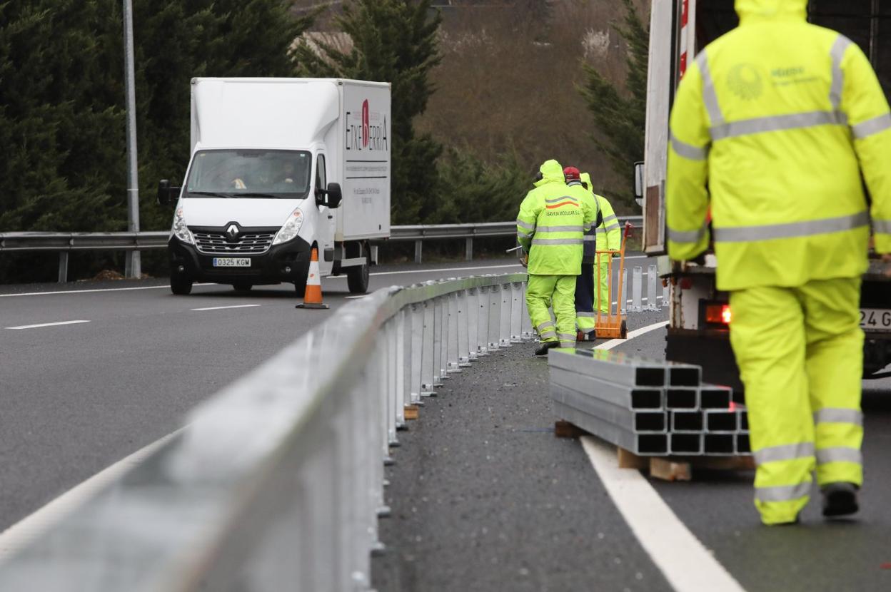 Las obras se enmarcan la conversión del conjunto de la N-121-A en una vía 2+1.