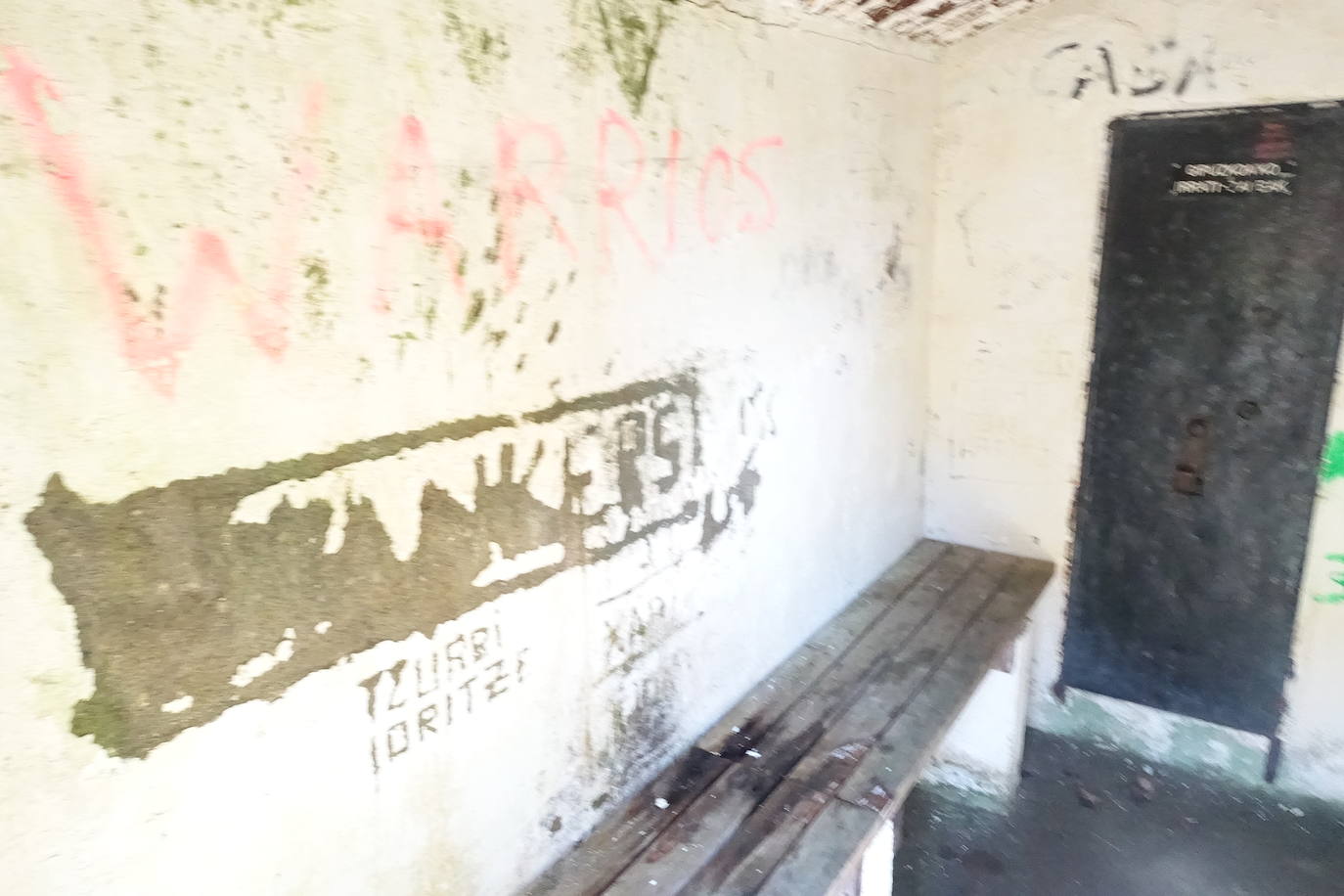 Fotos: Andatza. A pocos kilómetros del mar