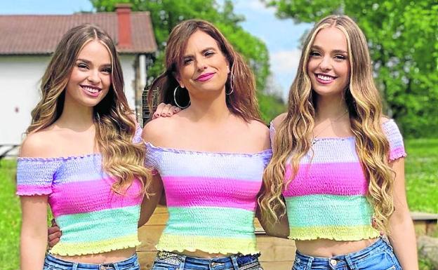 Twin Melody y su madre: «Al principio le daba cierto miedo el mundo digital pero siempre nos ha apoyado»