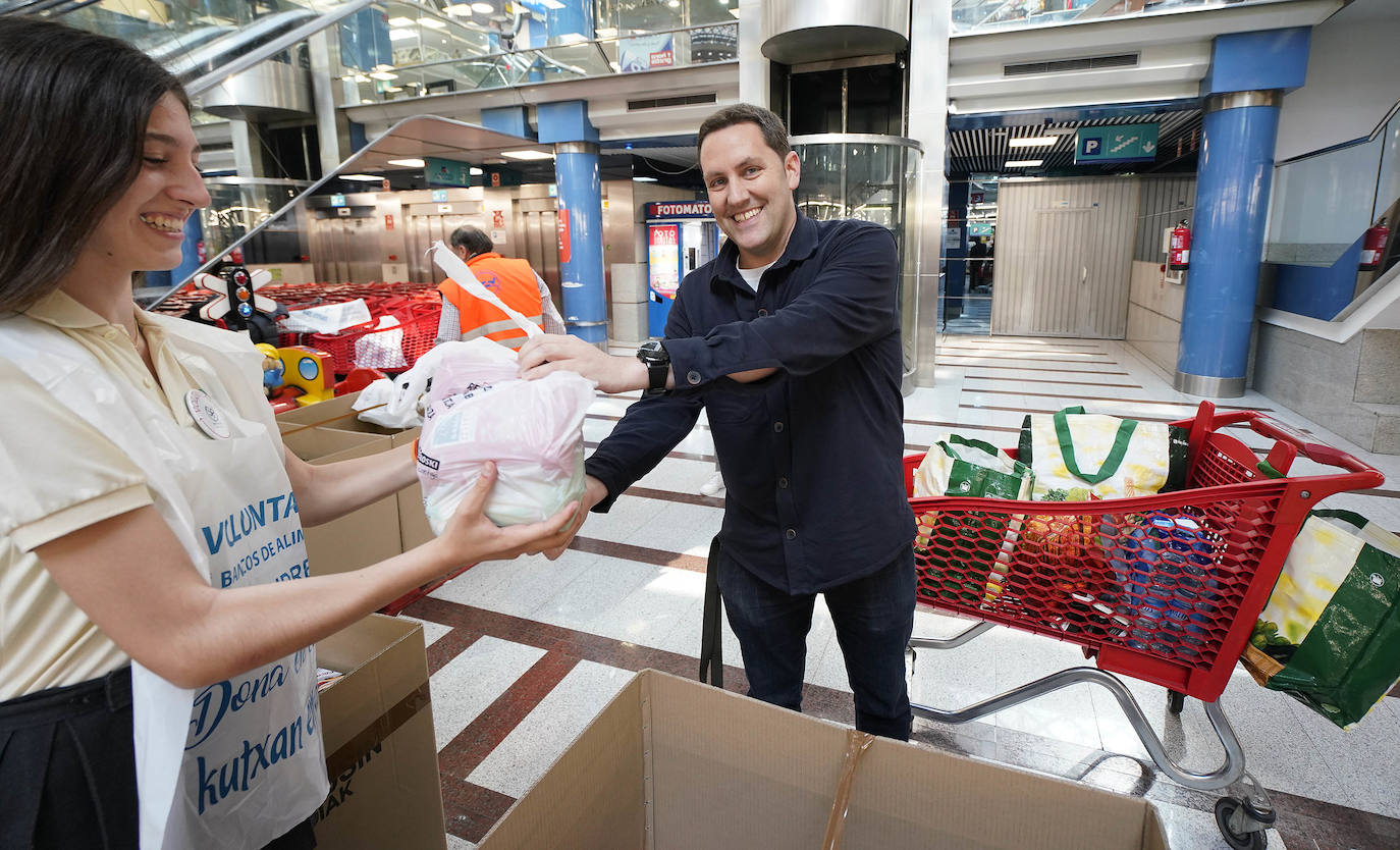 Fotos: Campaña de recogida del Banco de Alimentos de Gipuzkoa