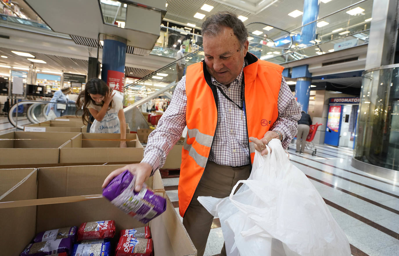 Fotos: Campaña de recogida del Banco de Alimentos de Gipuzkoa