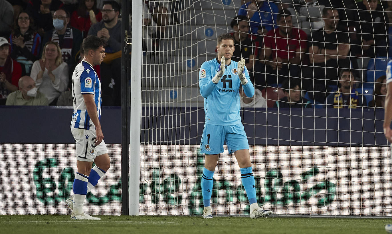 Fotos: El Levante - Real Sociedad, en imágenes