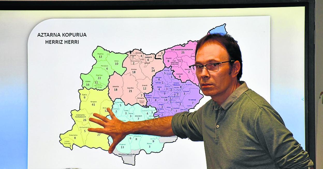 Javi Castrok Larraulen egindako errotarien topaketan izan zen. 