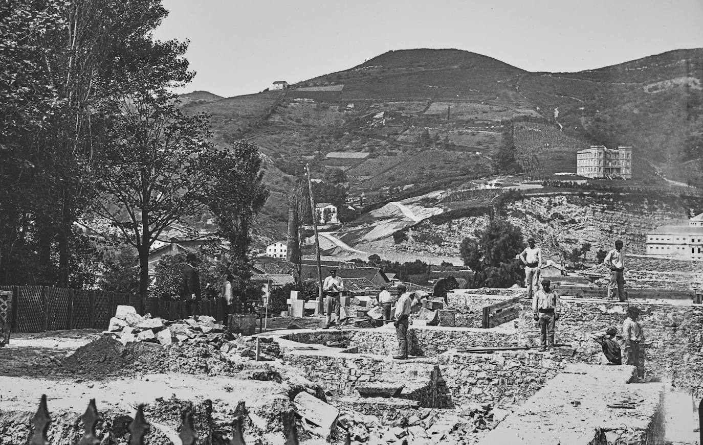 Fotos: &#039;Aurrera eginez&#039; refleja el camino de San Sebastián hacia la modernidad