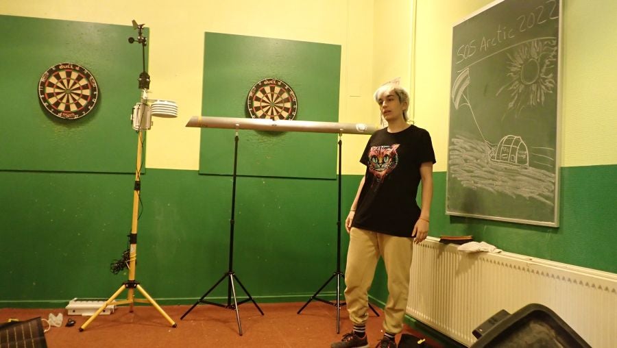 Clase de ciencia con Lucía. 