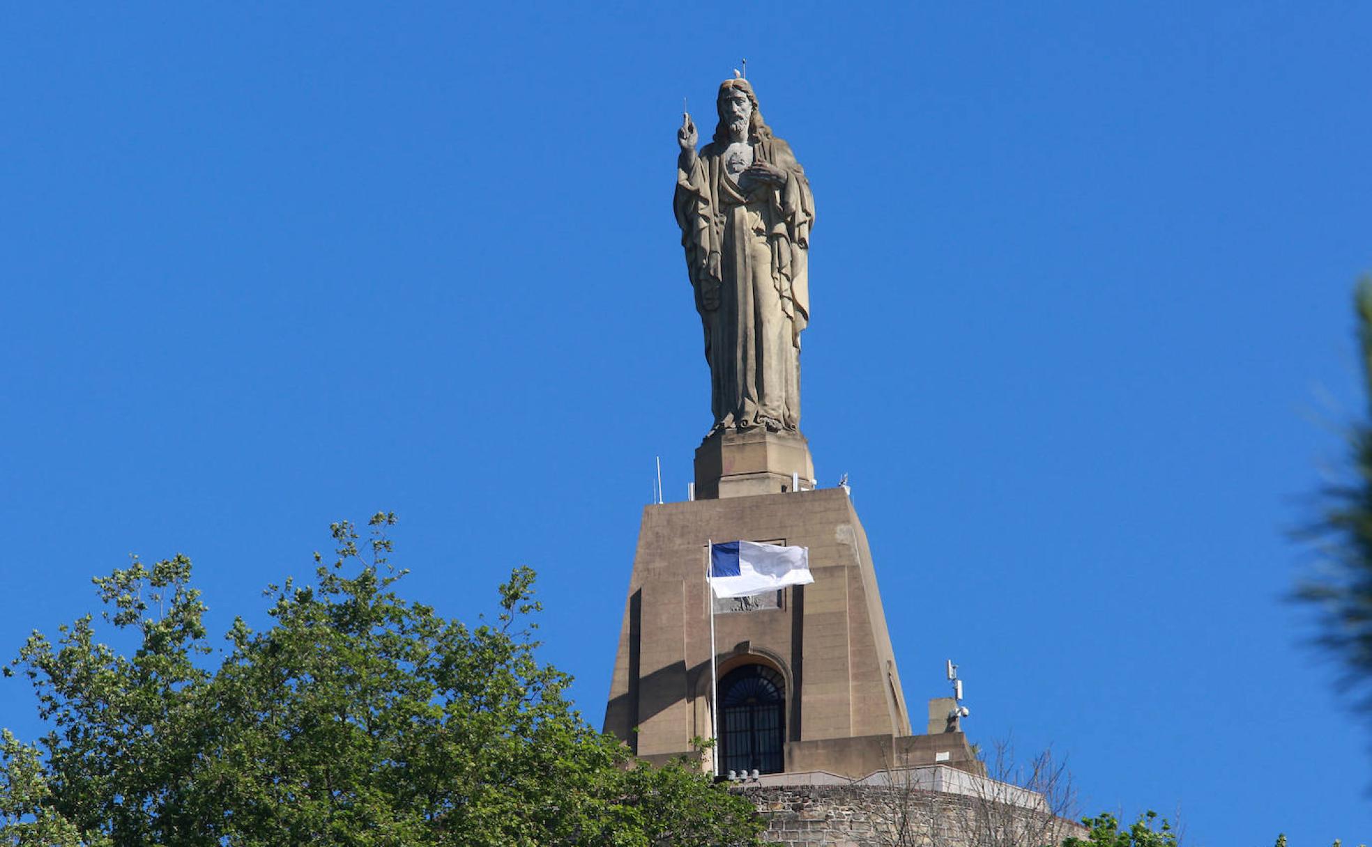 El alcalde pidió que se colocara este 20 de enero pero no fue posible porque el mecanismo estaba estropeado