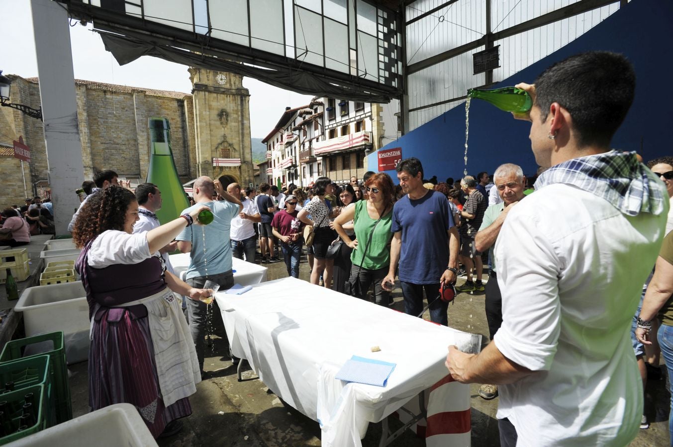 Fotos: Sagardo egun jendetsua Usurbilen