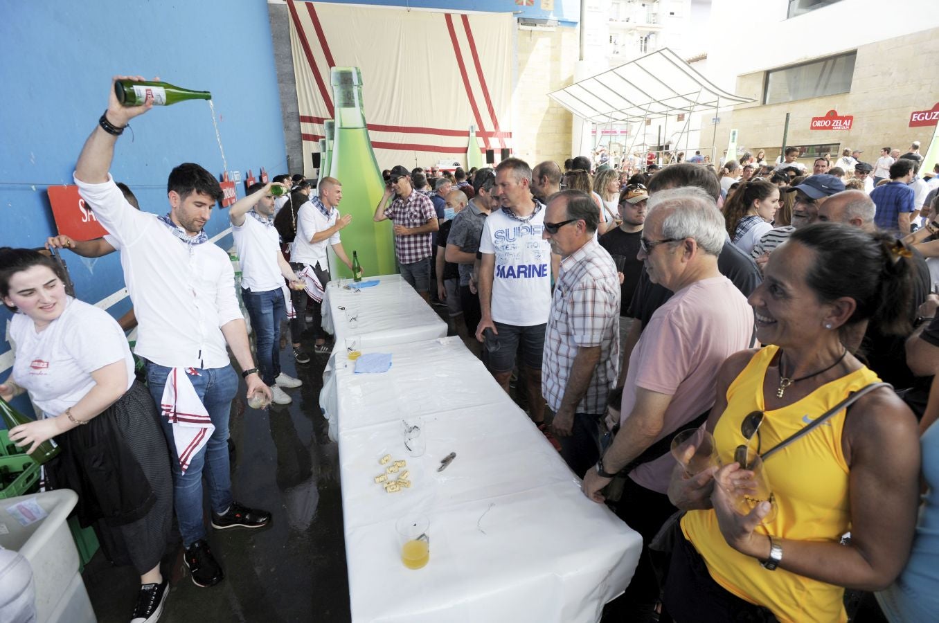 Fotos: Sagardo egun jendetsua Usurbilen