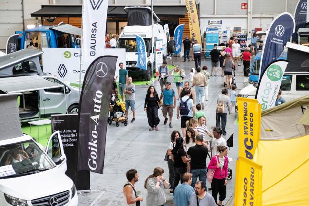 La feria Caravantour acogió a un buen número de visitantes. 
