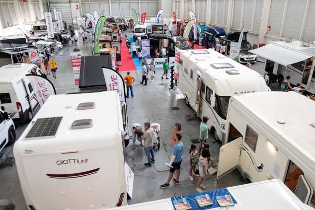 La feria Caravantour acogió a un buen número de visitantes. 