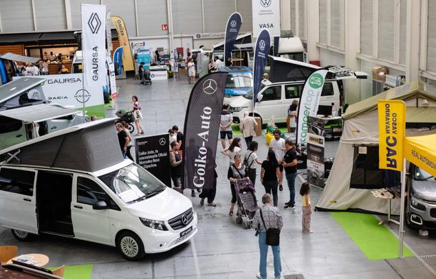 La feria Caravantour acogió a un buen número de visitantes. 