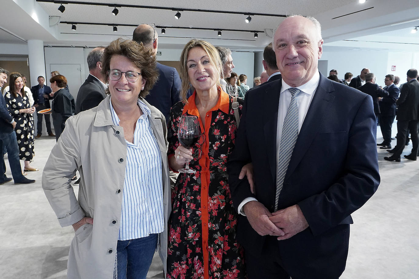 Miren Albistur, Elena Estomba y Josu Sánchez. 