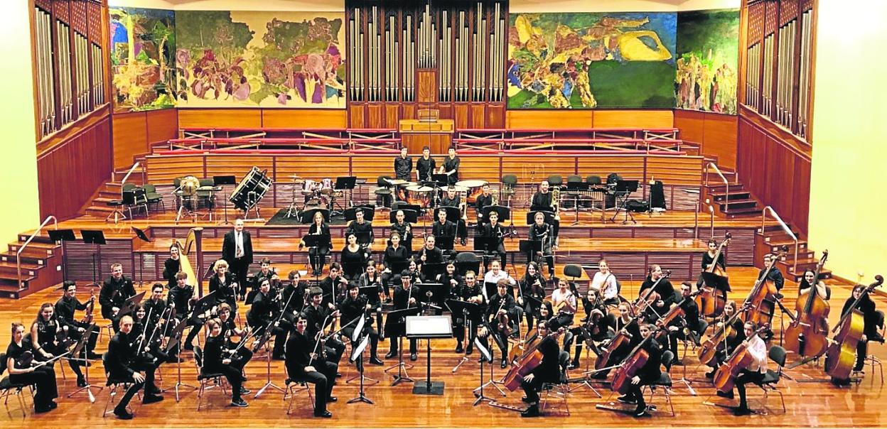 La orquesta del Conservatorio Francisco Escudero actuará esta tarde en el Leidor con motivo del final del curso escolar. 