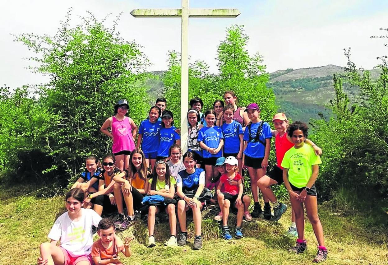 Txalintxoko Egunean parte hartutako haurrak. 