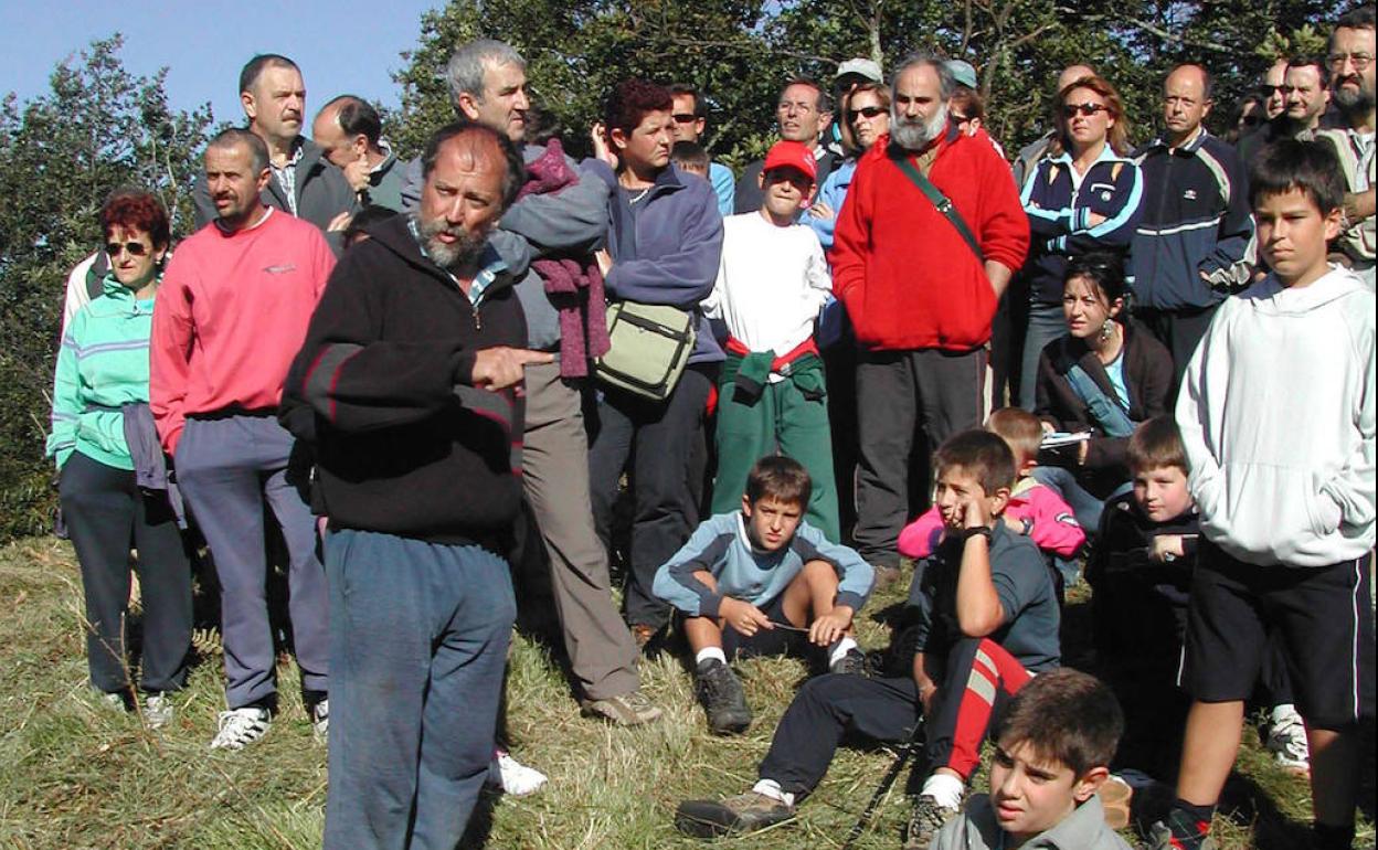 Basagain herrixka da Arkeologia bildumako gaia