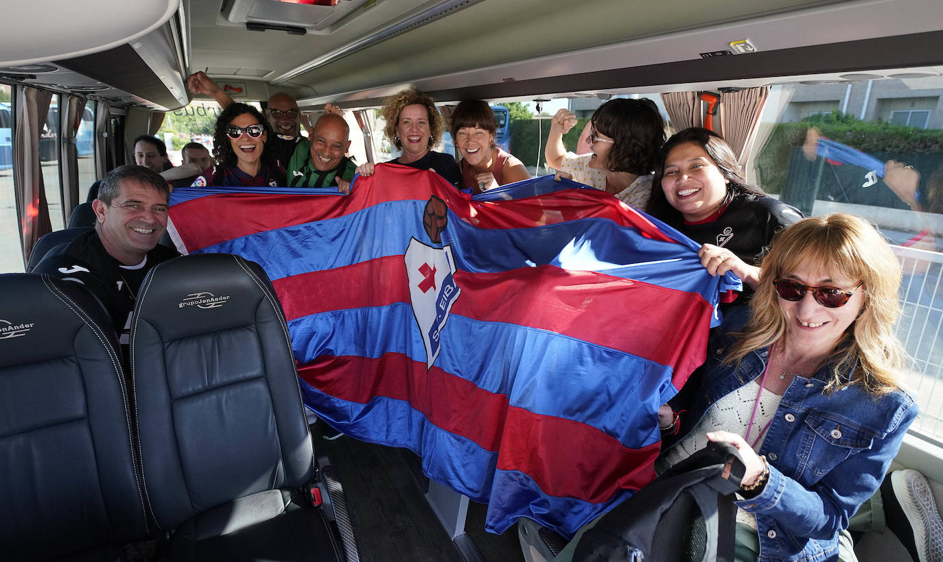 Fotos: La afición se vuelca con el Eibar