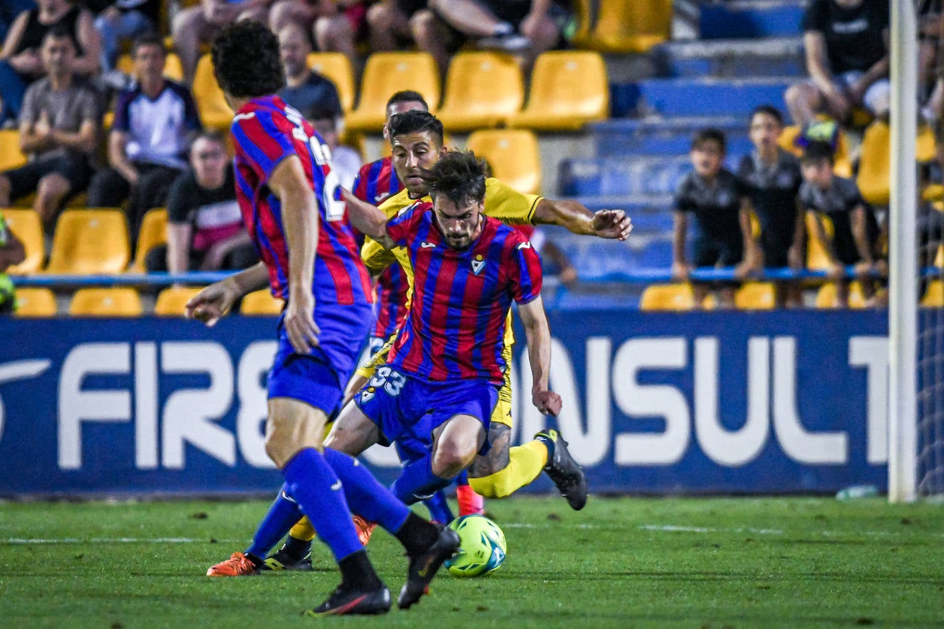Fotos: Las imágenes del partido entre el Alcorcón y el Eibar
